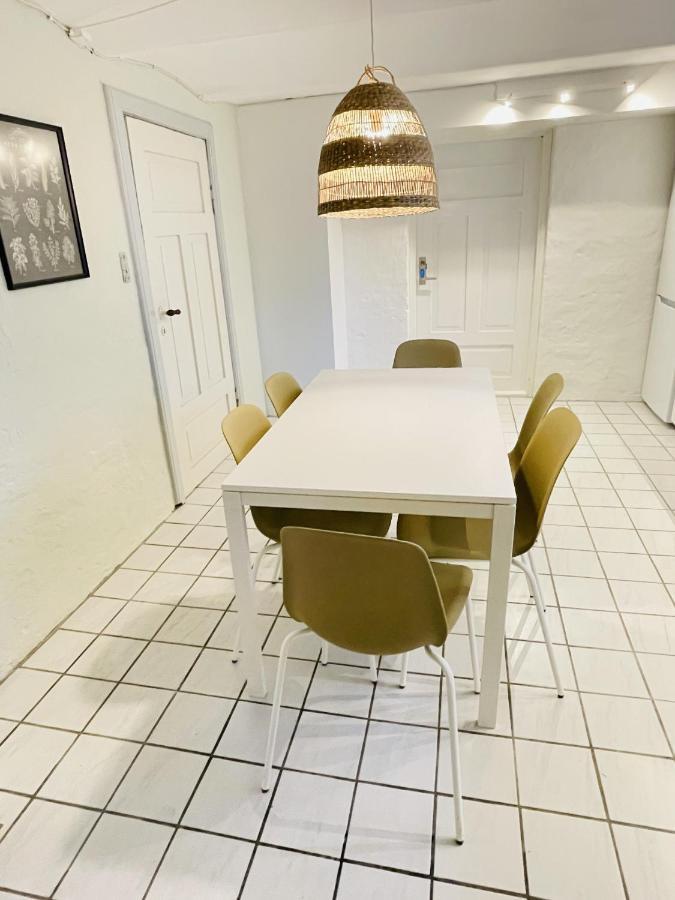 Aday - Aalborg Mansion - Charming 3 Bedroom Apartment מראה חיצוני תמונה